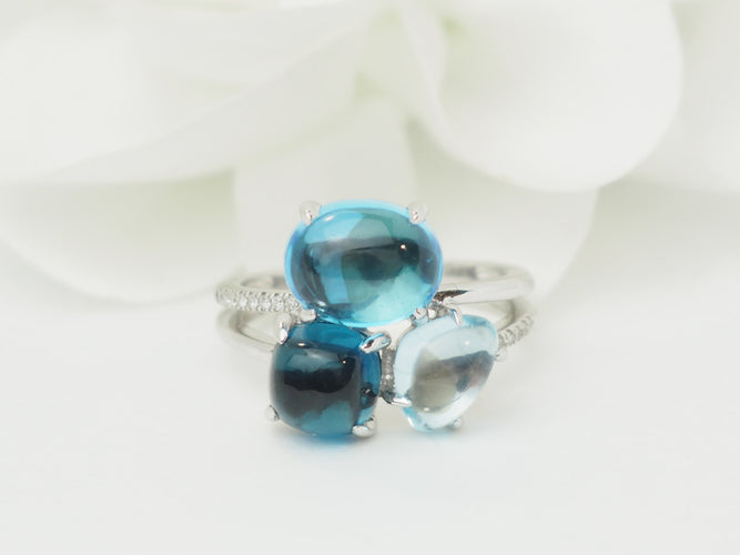 Bague 54 Bague aigue-marine et topazes bleues en or blanc avec diamants 58 Facettes 33785