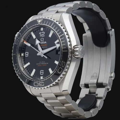 Montre Omega Seamaster Planet Ocean 600M - Montre en acier 58 Facettes MT46571