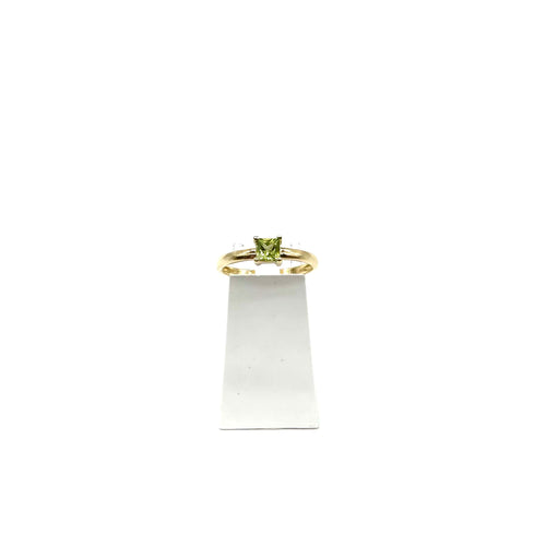 Bague 54 Bague solitaire en or jaune et péridot 58 Facettes Z1351914