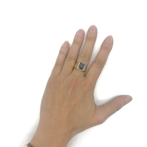 Bague 60 Chevalière en or jaune et topaze Blue London 58 Facettes Z1351921