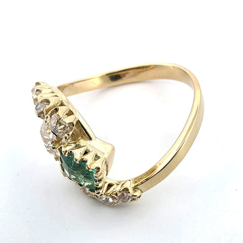 Bague 53 Bague en or jaune avec émeraude et diamants 58 Facettes 377/26 O