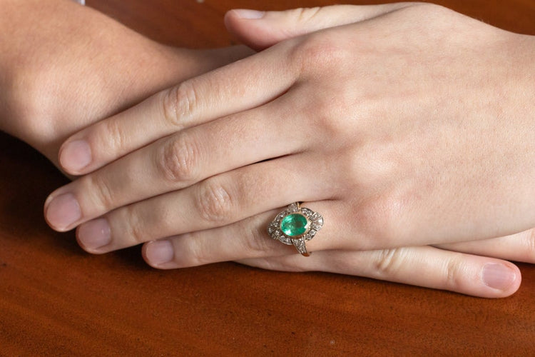 Bague 49 Bague Art déco en or jaune et blanc, émeraude et diamants 58 Facettes 12211
