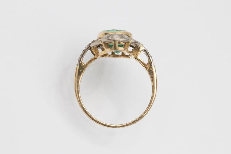 Bague 49 Bague Art déco en or jaune et blanc, émeraude et diamants 58 Facettes 12211