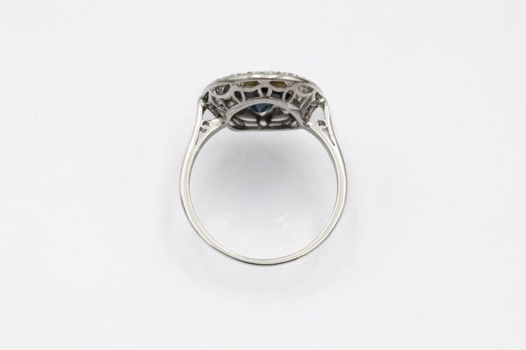Bague 54 Bague en platine avec saphir et diamants 58 Facettes 12210