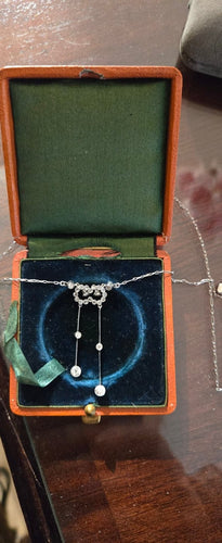 Collier Art déco - Collier négligé en platine et diamants 58 Facettes 1