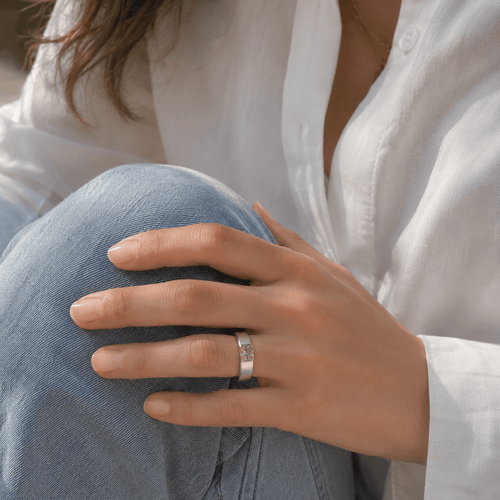 Bague 52 Cartier Tank - Bague en or blanc et tourmaline 58 Facettes 1.0000933/1
