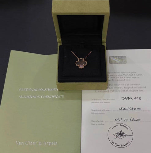 Collier Van Cleef & Arpels Vintage Alhambra - Collier en or rose et nacre grise 58 Facettes jnci70
