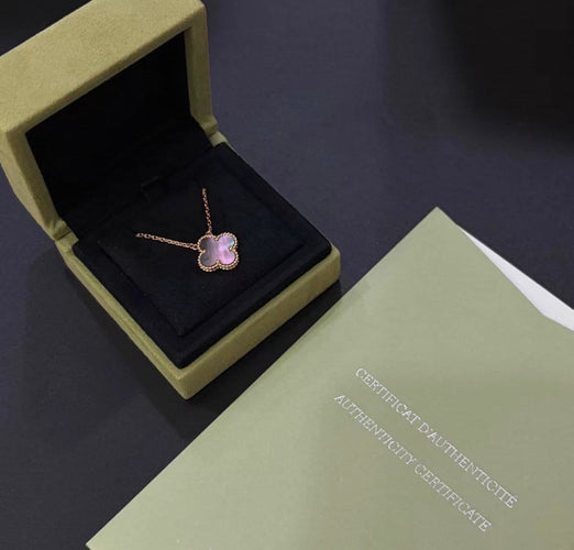 Collier Van Cleef & Arpels Vintage Alhambra - Collier en or rose et nacre grise 58 Facettes jnci70
