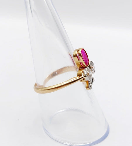 Bague 55 Bague trèfle antique en or 18k, platine, rubis synthétique et diamants 58 Facettes A07364