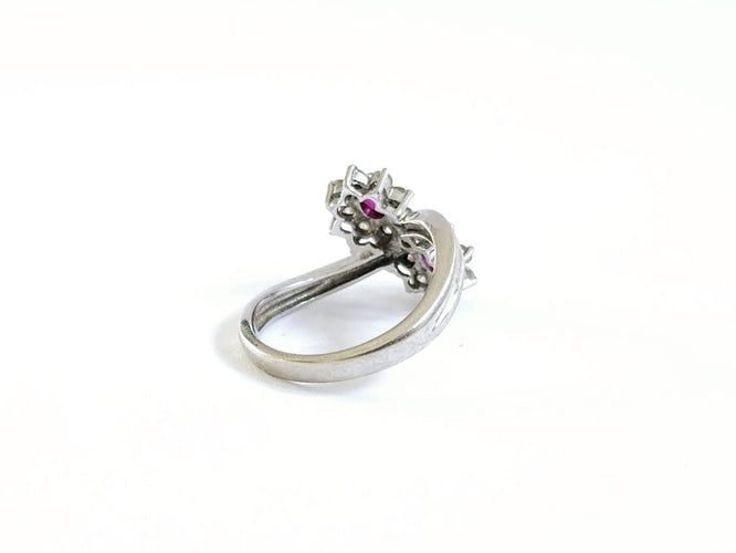 Bague 55 Bague croisée en or blanc, rubis et diamants 58 Facettes NORM20251912 - 149