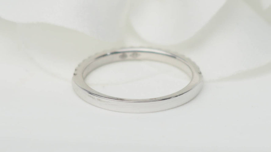 Bague 50 Demi-alliance - Bague en or blanc et diamants 0,25 ct 58 Facettes 32245