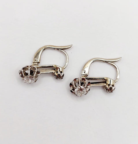 Boucles d'oreilles Dormeuses Art déco en or blanc 18k et diamants 58 Facettes A07382