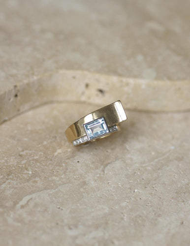 Bague 53 Bague Tank Art déco en or jaune, platine, aigue-marine et diamants 58 Facettes