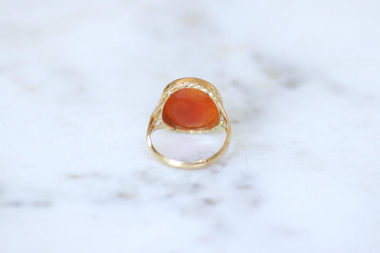 Bague 53.5 Bague ancienne intaille en or jaune et cornaline 58 Facettes