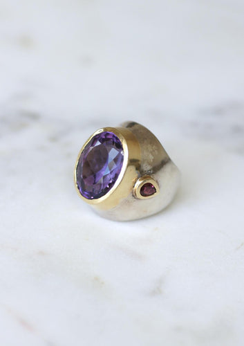 Bague 58 Bague chevalière en or jaune, argent, améthyste et tourmalines roses 58 Facettes