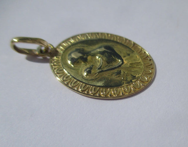 Pendentif Dropsy - Pendentif médaille Vierge à l’Enfant en or jaune 58 Facettes Pendentif
