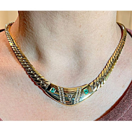 Collier Collier ras-de-cou en or jaune, diamants et émeraudes 58 Facettes G3969