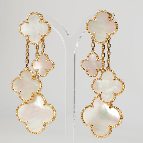 Van Cleef & Arpels Magic Alhambra - Boucles d’oreilles en or jaune et nacre 58 Facettes