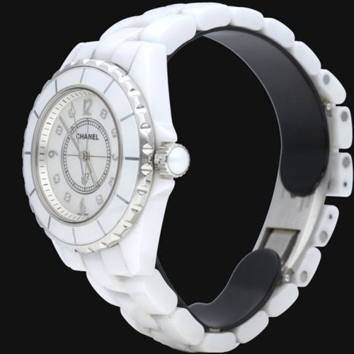 Montre Chanel J12 - Montre 33 mm en céramique et diamants 58 Facettes MT46965
