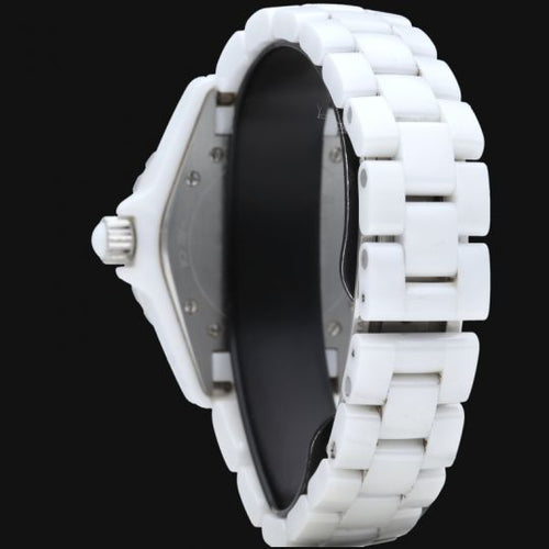 Montre Chanel J12 - Montre 33 mm en céramique et diamants 58 Facettes MT46965