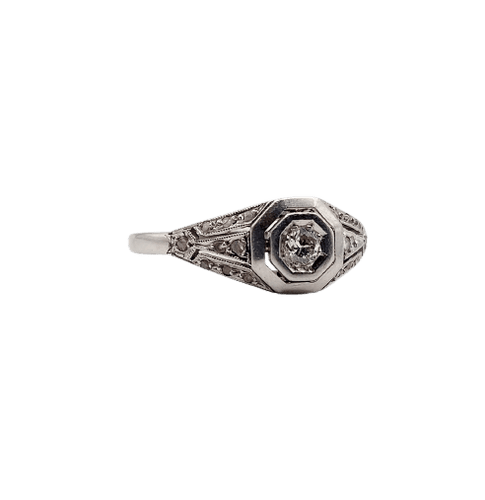 Bague 52.5 Bague chevalière Art déco en or blanc, platine et diamants 58 Facettes A07388