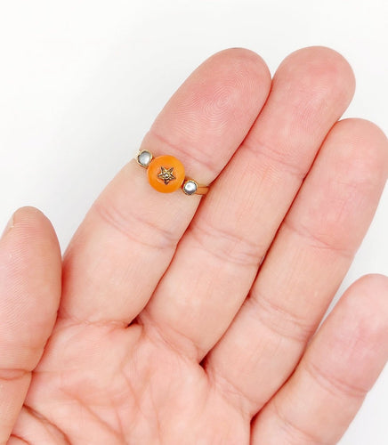 Bague 52 Bague antique en or 18K, corail, diamant et perles 58 Facettes A07393