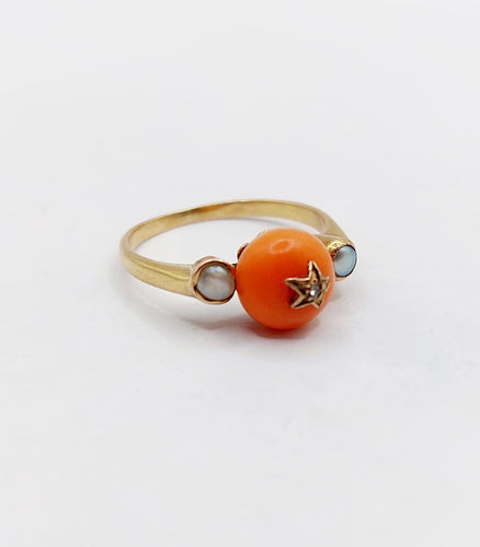 Bague 52 Bague antique en or 18K, corail, diamant et perles 58 Facettes A07393