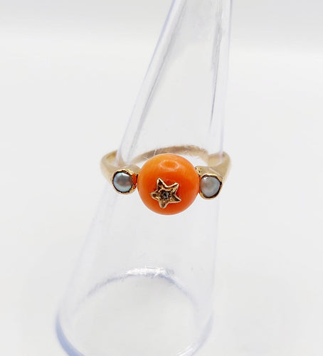 Bague 52 Bague antique en or 18K, corail, diamant et perles 58 Facettes A07393