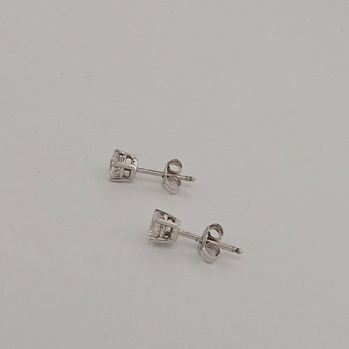 Boucles d'oreilles Boucles d'oreilles en or blanc et diamants 58 Facettes 2779317