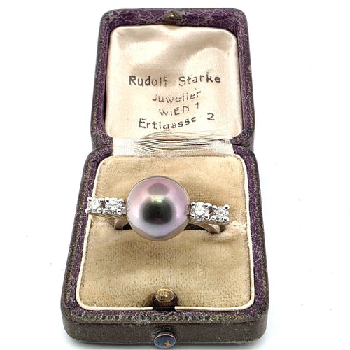 Bague 53 Bague en or blanc 18 ct avec perle et diamants 58 Facettes 382 B OC
