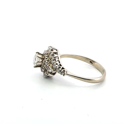 Bague 56 Bague en or blanc 18 ct avec diamants 58 Facettes 508 A