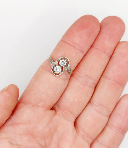 Bague 57 Bague toi et moi antique en or 18k, platine et diamants 58 Facettes A07403