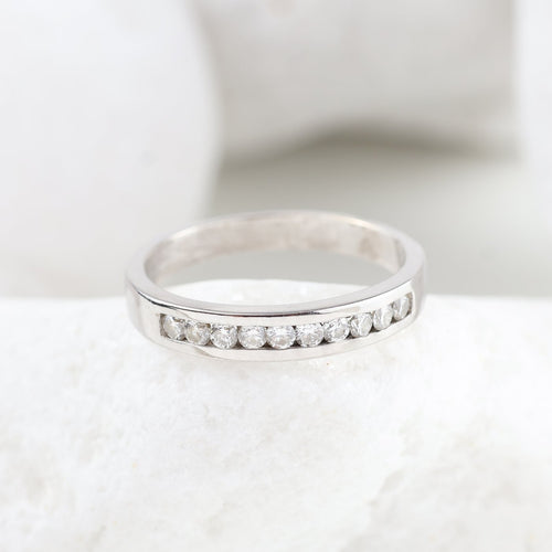 Bague 55 Bague demi-éternité en or blanc 18K et diamants 58 Facettes 1B-R