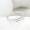 Bague 55 Bague demi-éternité en or blanc 18K et diamants 58 Facettes 1B-R