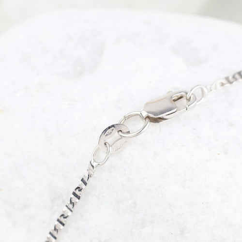 Collier Collier croix en or blanc 18K et diamants 58 Facettes 1B-II