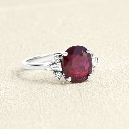 bague-or-blanc-rubis-et-diamants.jpg