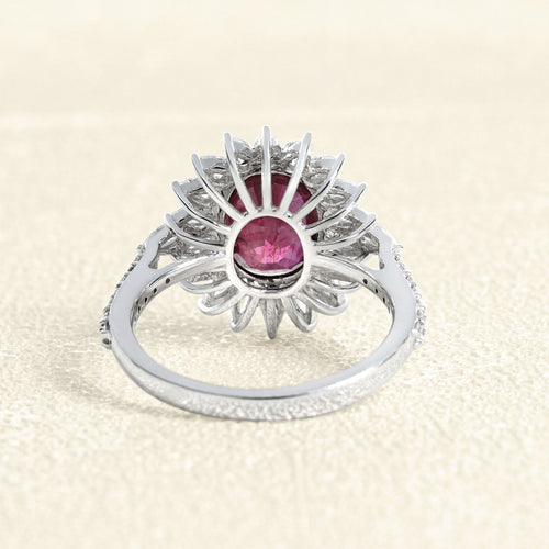 bague-or-blanc-rubis-et-diamants.jpg