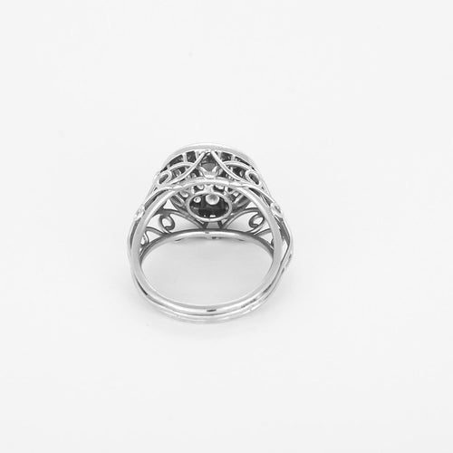Bague 58 Bague dôme en or blanc et diamants 58 Facettes B260196