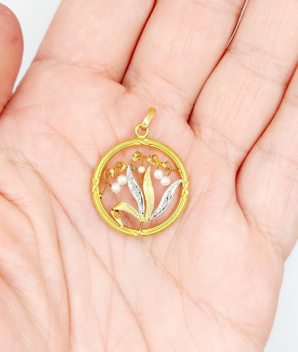 Pendentif Pendentif Art nouveau brin de muguet en or 18k, perles et diamants 58 Facettes A07276
