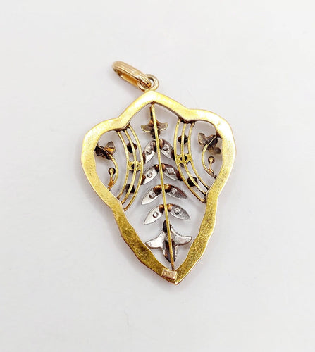 Pendentif Pendentif Art nouveau en or 18 ct, perles, diamants et rubis 58 Facettes A07303