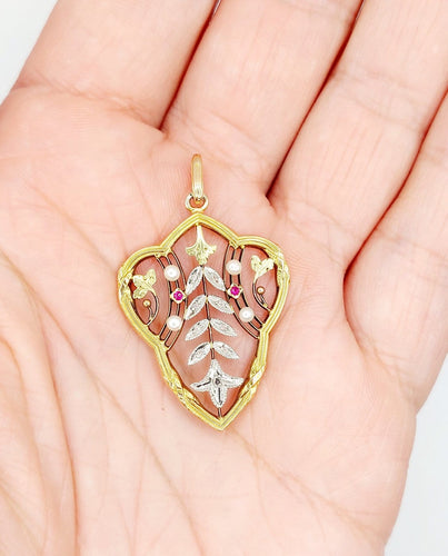 Pendentif Pendentif Art nouveau en or 18 ct, perles, diamants et rubis 58 Facettes A07303