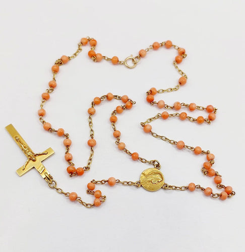 Collier Chapelet antique - Collier en or 18k, corail, médaille et croix 58 Facettes A07012