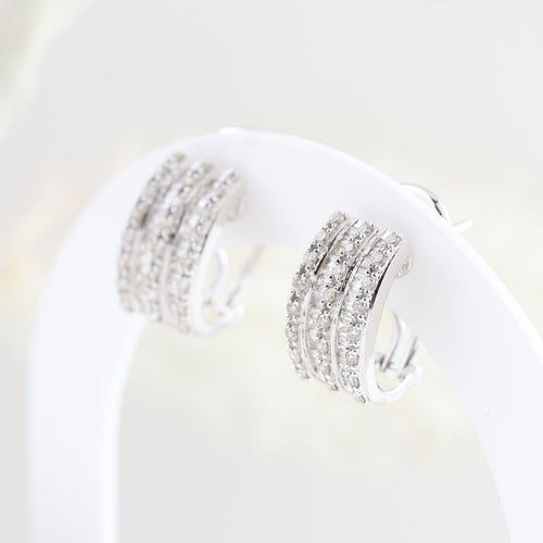 Boucles d'oreilles Boucles d'oreilles créoles en or blanc 18K et diamants 1,17 ct 58 Facettes D-66607