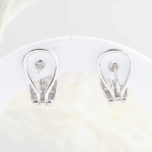 Boucles d'oreilles Boucles d'oreilles créoles en or blanc 18K et diamants 1,17 ct 58 Facettes D-66607