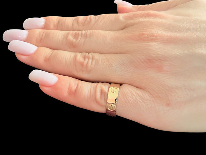 Bague 55 Cartier Love - Bague en or jaune 18 carats 58 Facettes A2100