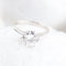 Bague 55 Solitaire - Bague en or blanc 18K et diamant 1,84 ct 58 Facettes D-66592