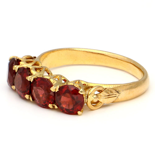 Bague 52 Bague rang victorien en or jaune 20 carats et grenats 58 Facettes 2E62E2D6D3D74CDC924A9E046AECEAE5