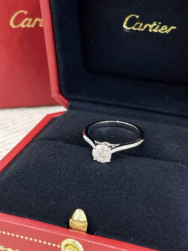 Bague 52 Cartier 1895 - Bague en platine et diamant 0,8 ct 58 Facettes jnci81