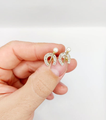 Boucles d'oreilles Puces d'oreilles fers à cheval en or 18k, argent, diamants et perles 58 Facettes A07363