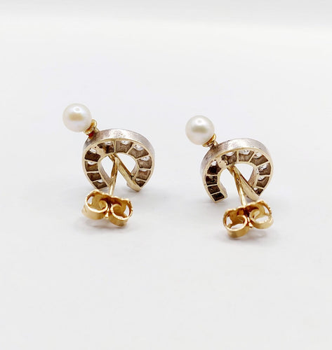 Boucles d'oreilles Puces d'oreilles fers à cheval en or 18k, argent, diamants et perles 58 Facettes A07363